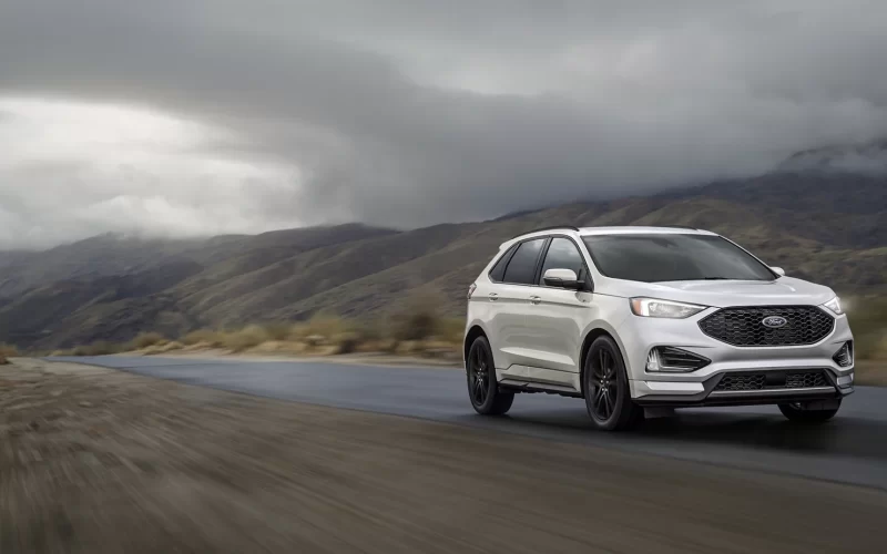 Ford Edge : más inteligente y con estilo que nunca; agrega Sync® 4A estándar con la pantalla de 12 pulgadas más grande de su clase