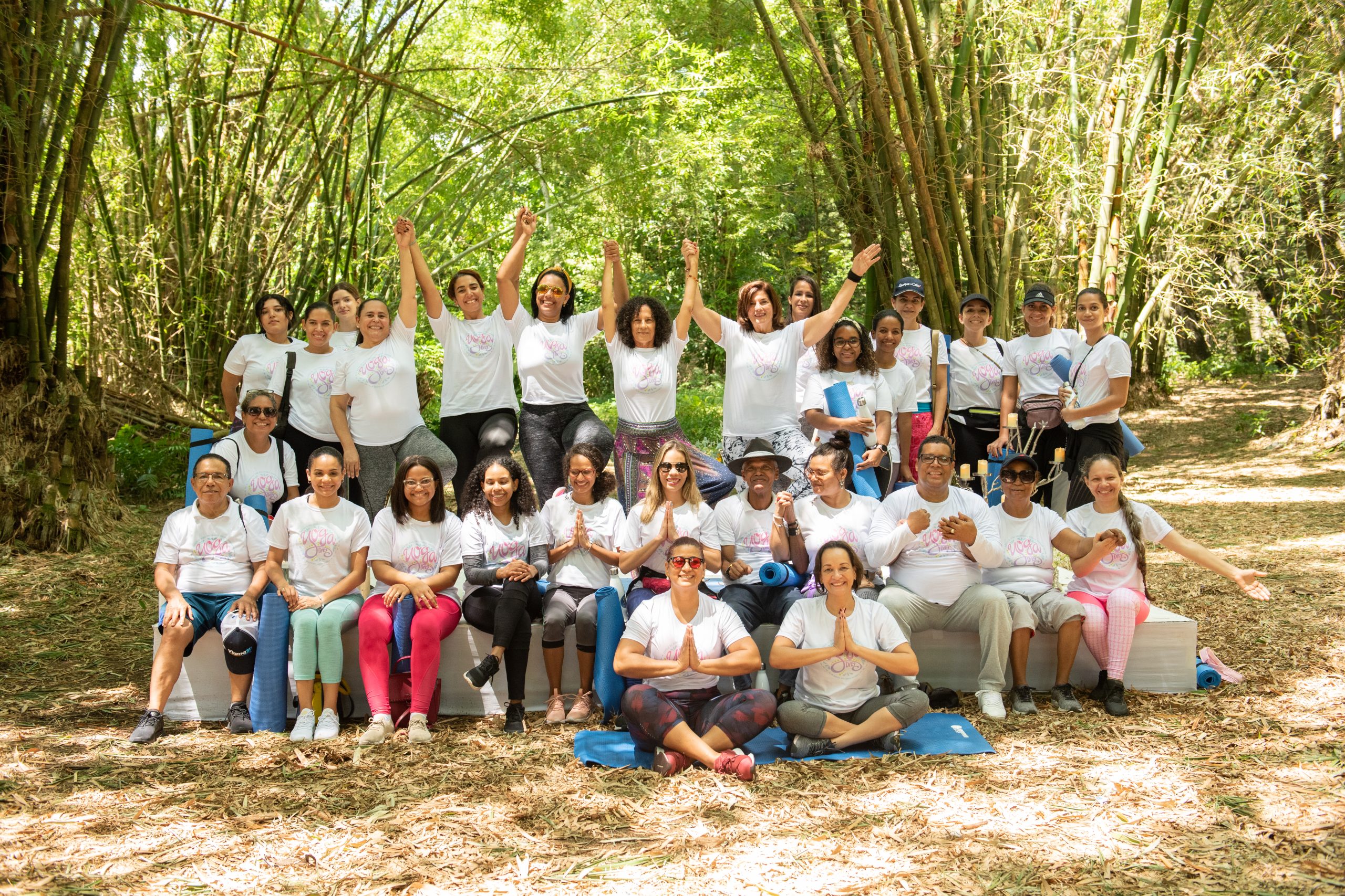 Yoga Day: Viamar realiza mañana de relajación en agradecimiento a la prensa por su 60 aniversario.