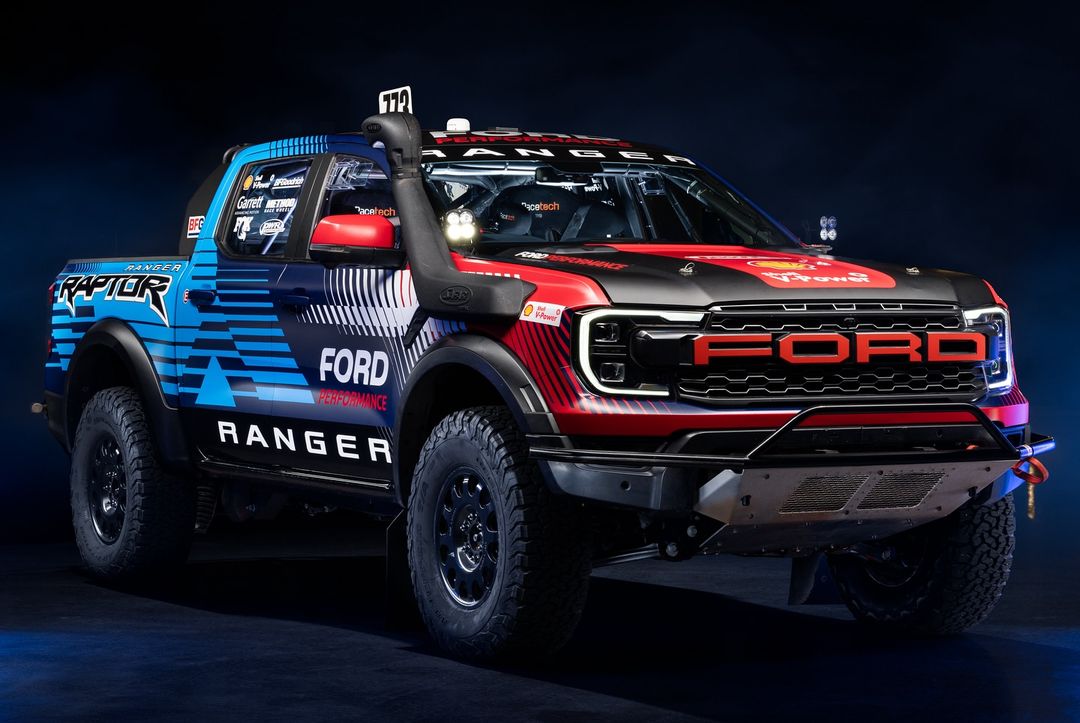 Ford Performance Ranger Raptor regresa para defender su título Tatts Finke Desert Race 2024