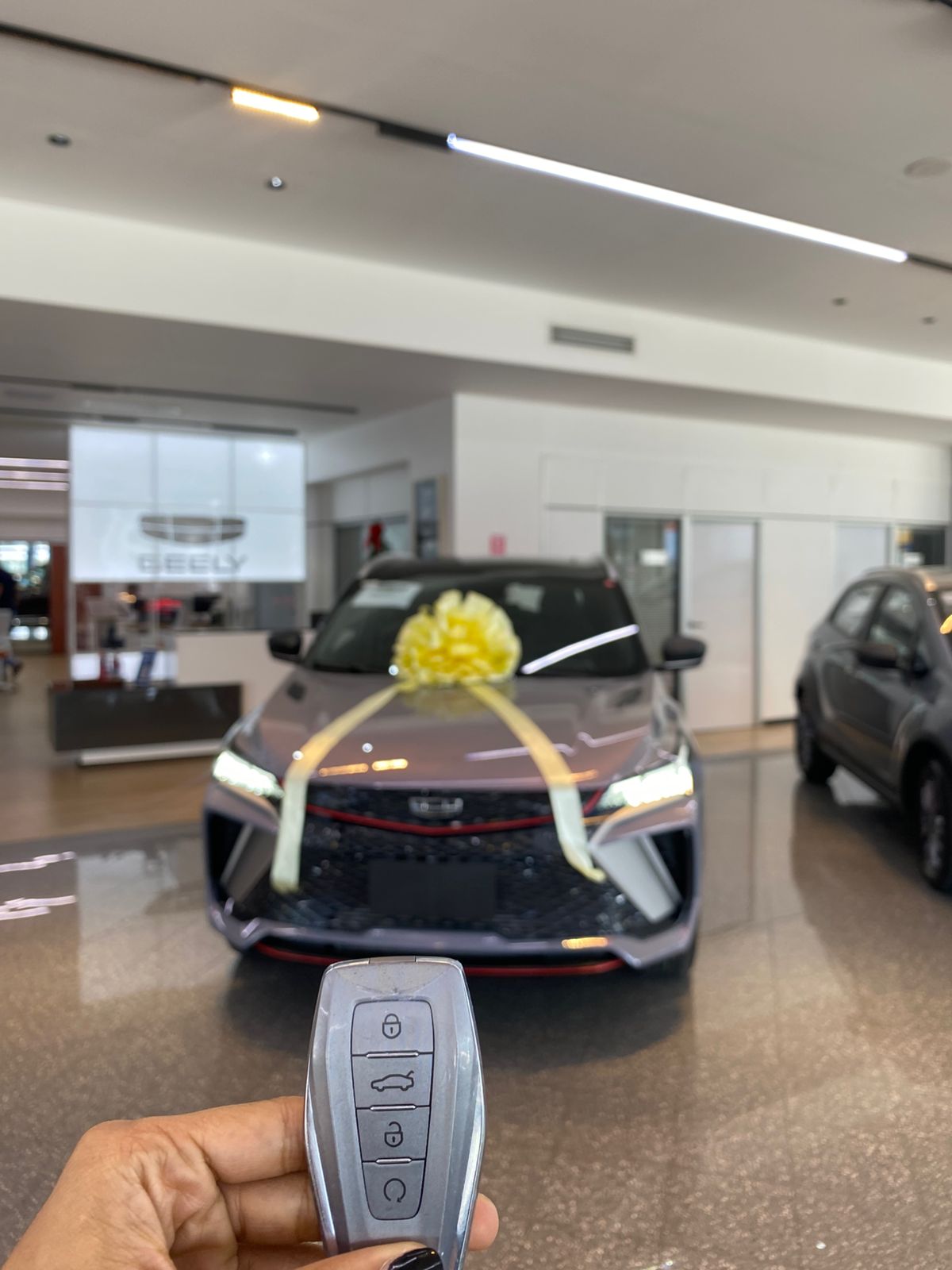Geely Participa en la Auto Feria Popular Presentando su Innovador Catálogo de Vehículos 