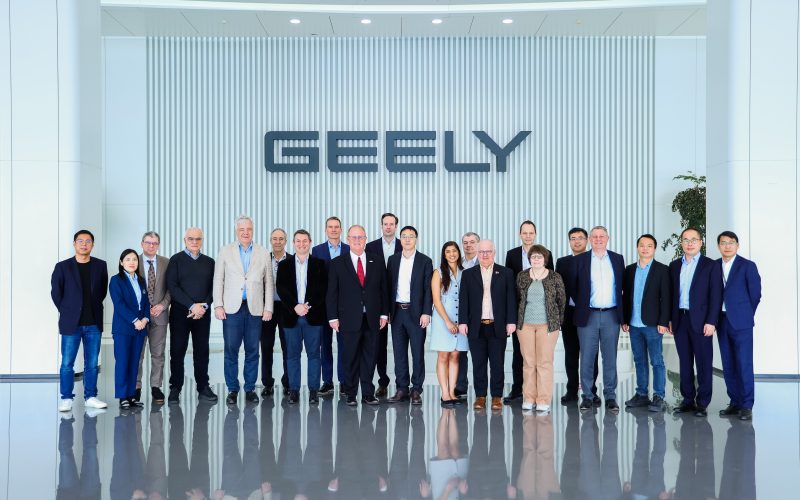 Geely eleva el listón con el Premio IATF a la Contribución Destacada en Estándares Globales