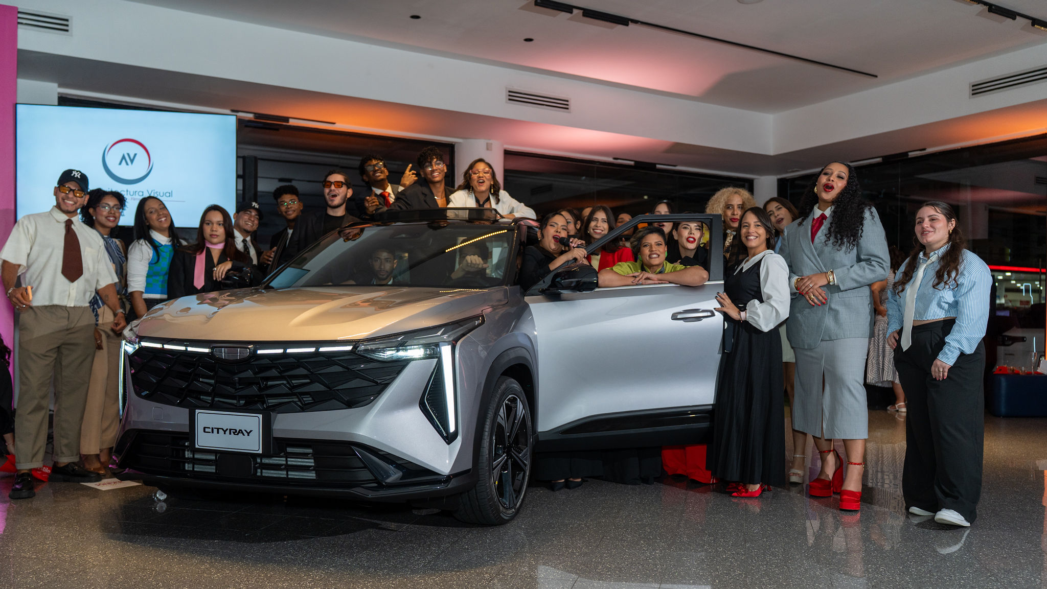 Moda, estilo y potencia: Geely Cityray deslumbra en rueda de prensa del Fashion Freak 2025