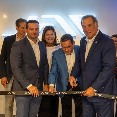 JAC Motors presenta su imponente showroom en el Ensanche Naco con el lanzamiento exclusivo del modelo T9 