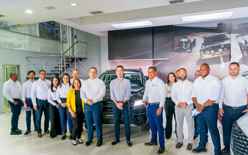 Riddara 4×4 se presenta en AutoHause con entrenamiento especializado