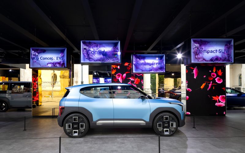 Debut público europeo del Kia EV5 Kia presenta su amplia cartera de vehículos eléctricos en IAA Mobility 2025.