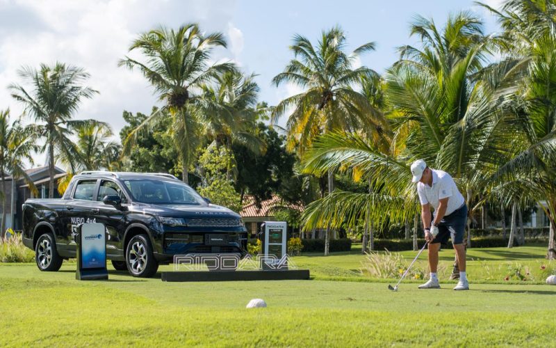 Riddara participa en el 6to Circle Golf Challenge en Punta Cana