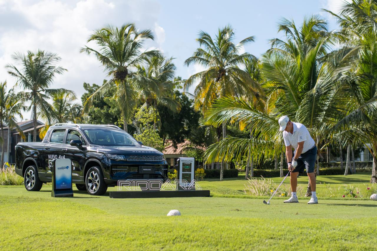 Riddara participa en el 6to Circle Golf Challenge en Punta Cana