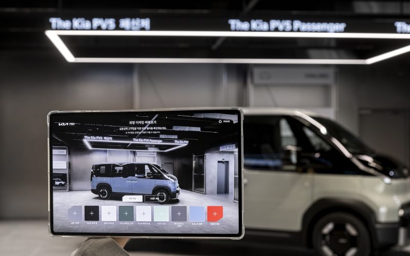 Kia presenta su Centro de Experiencia PBV.