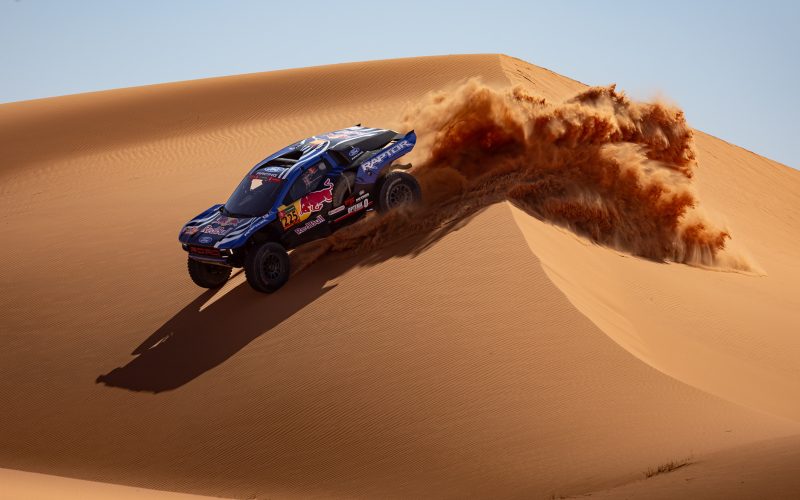 FORD LIDERA EL RALLY DAKAR 2026 CON CINCO RAPTOR T1+ EN LOS PRIMEROS PUESTOS
