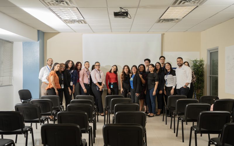 Grupo Viamar fortalece el bienestar de sus colaboradores con charla sobre autocuidado y hábitos saludables.