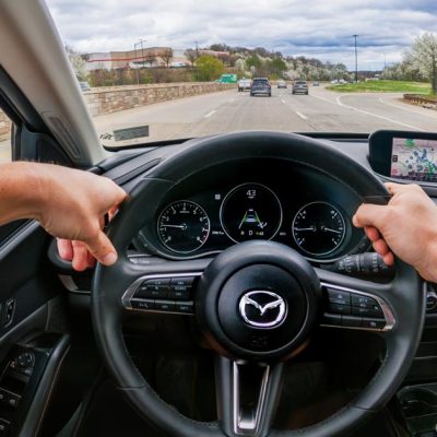 Las ventajas en materia de seguridad se acumulan gracias a las funciones de asistencia al conductor en Mazda.