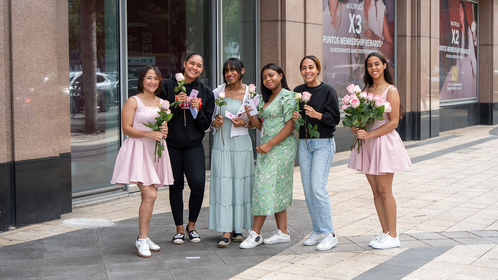 Shineray Dominicana y Grupo Viamar rinden homenaje a la mujer con iniciativa social en las calles 