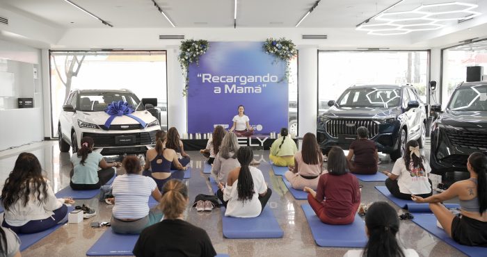 Geely Dominicana celebra a sus madres con la experiencia “Recargando a Mamá”